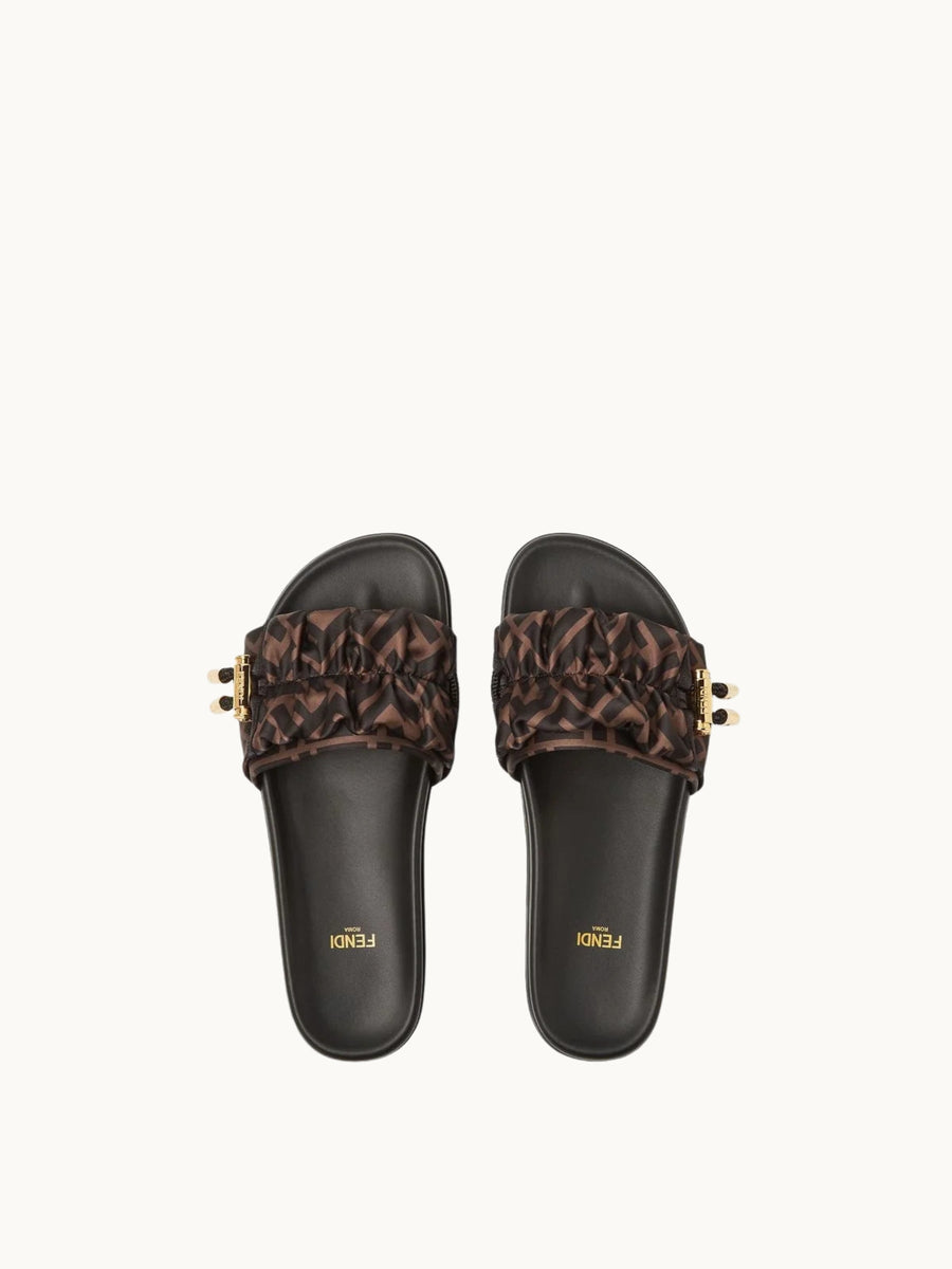 Fen Sandals